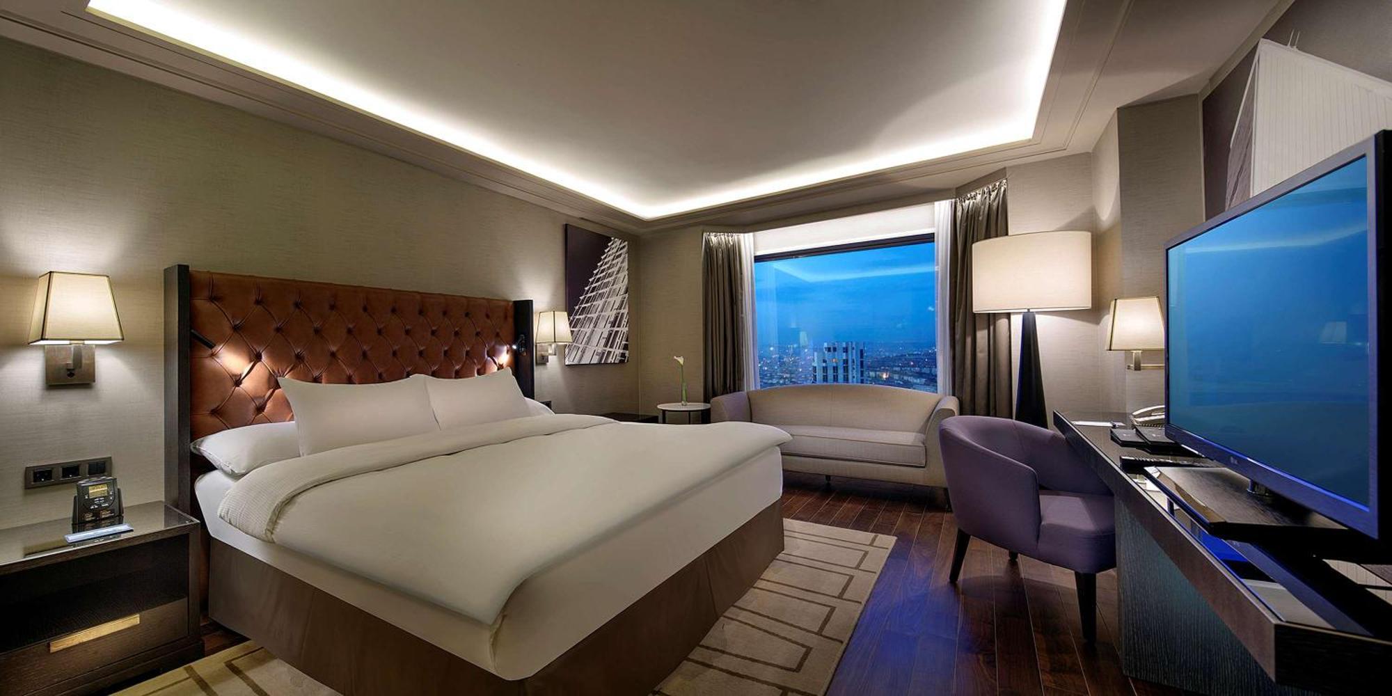 Отель Ankara Hiltonsa Экстерьер фото