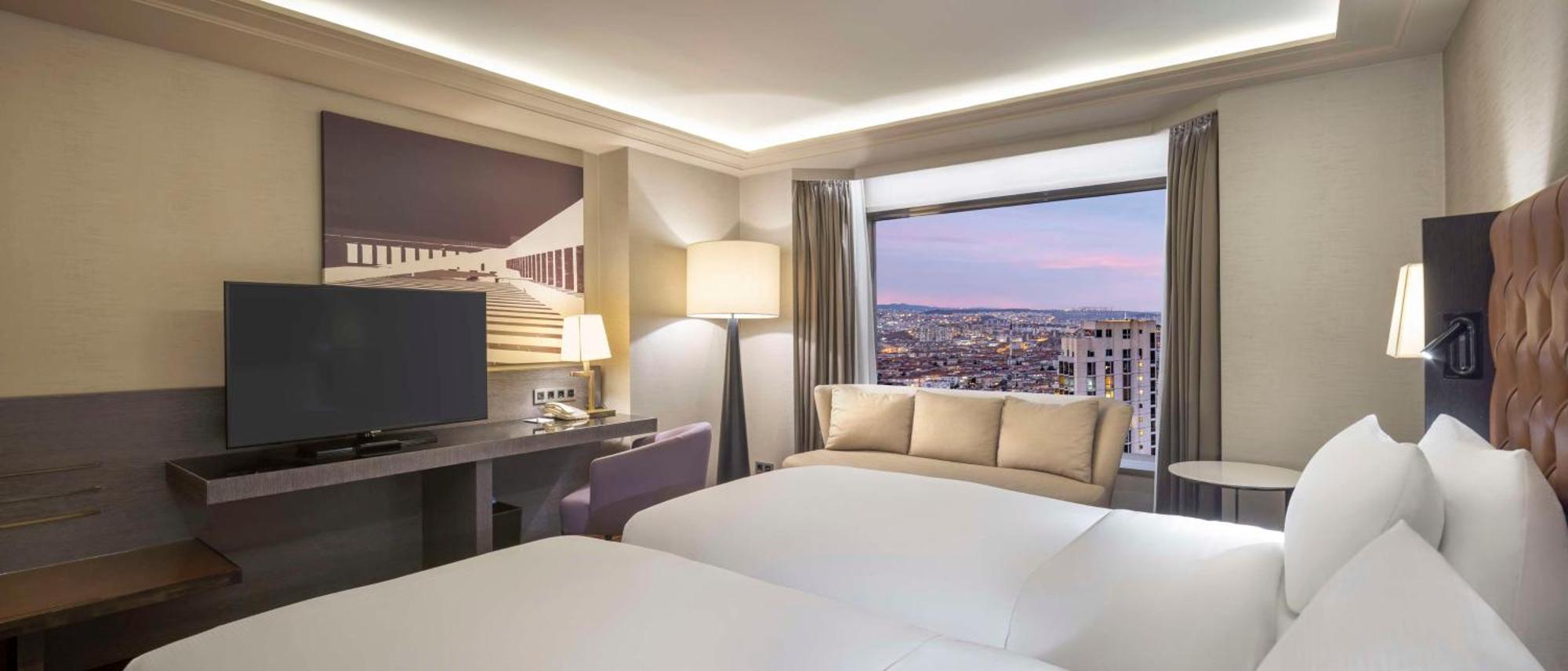 Отель Ankara Hiltonsa Экстерьер фото